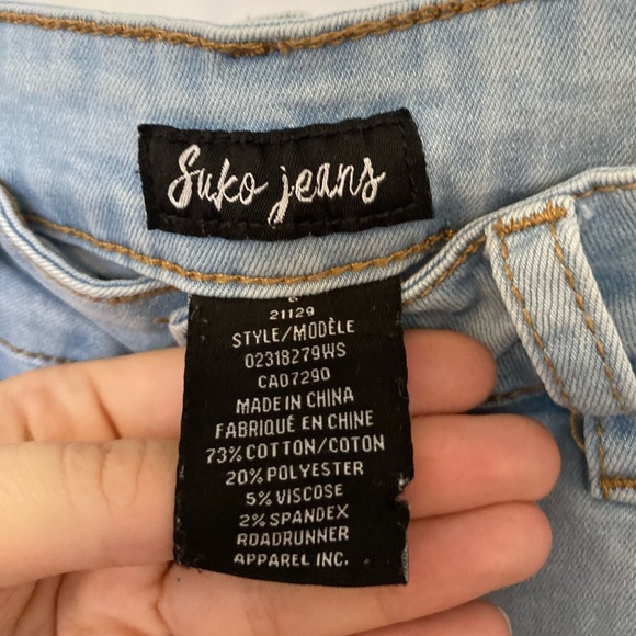 2 TONED JEANS - Picture 4 of 4